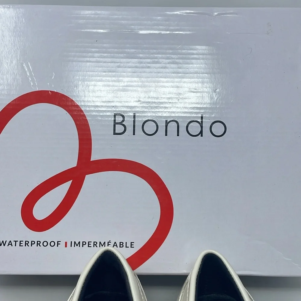 Blondo Waterproof Off White Slip-On Chunky Loafers Size 7.5 Brand New In Box